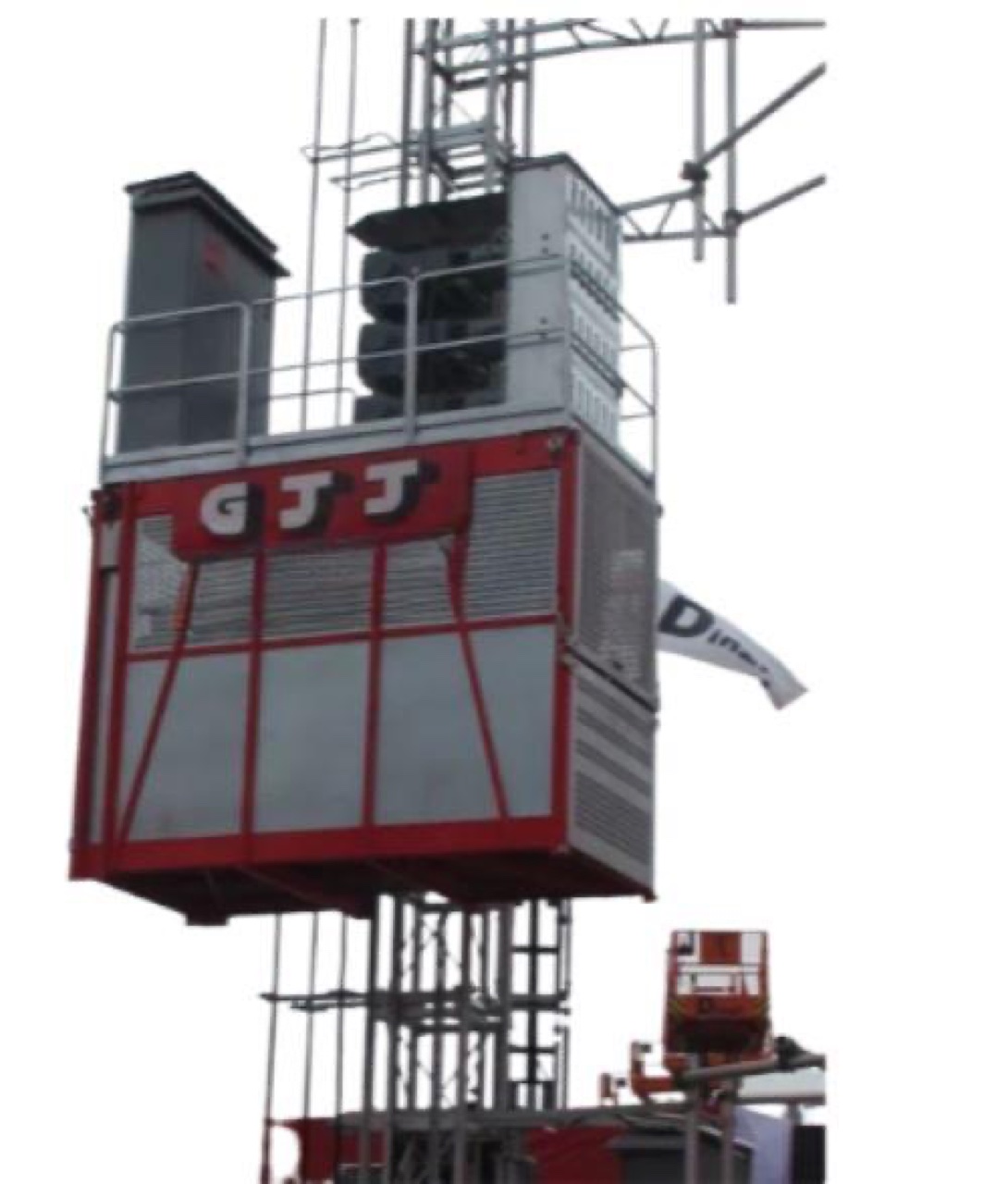 GJJ Twin-Cage 2000 kg man-material hoist — actual rental equipment